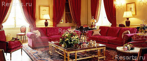 Hotel De Crillon 25